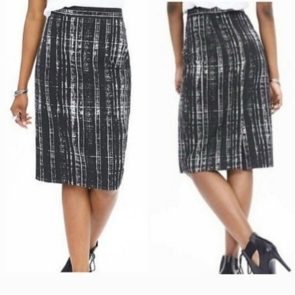 Banana Republic Black White Marble Sloan Pencil Skirt 4 Distressed Grid Stretch